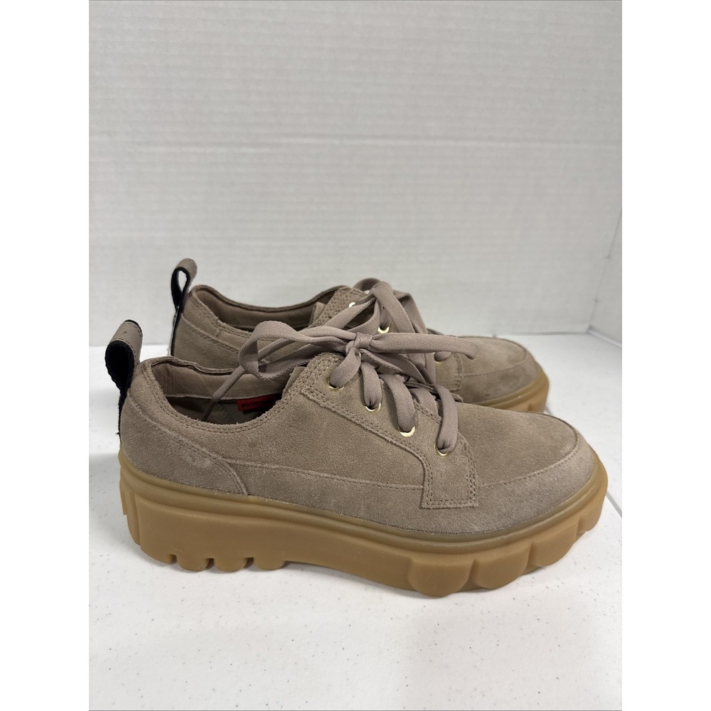 SOREL Waterproof Suede  Sneaker lifted Beige Rubber Sole Round Toe women's 10.5 - Picture 4 of 11